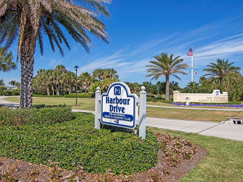 300 Harbour Dr APT 201C