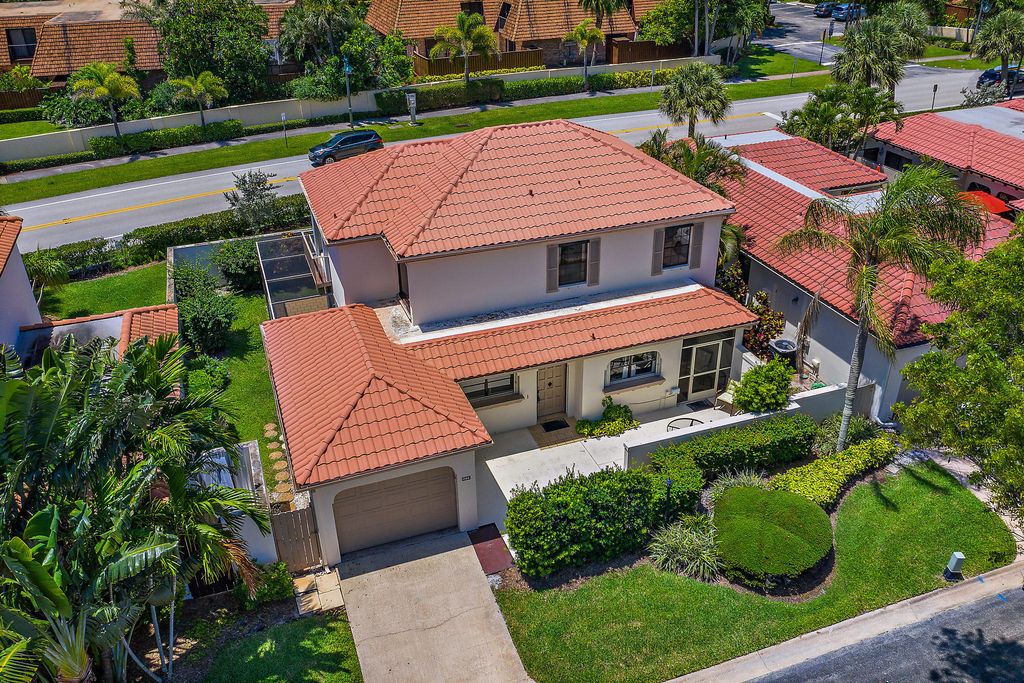 1484 Via Del Sol