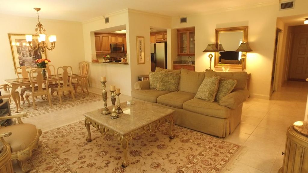 6770 Pelican Bay Blvd APT 211