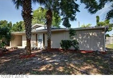 4652 West Dr