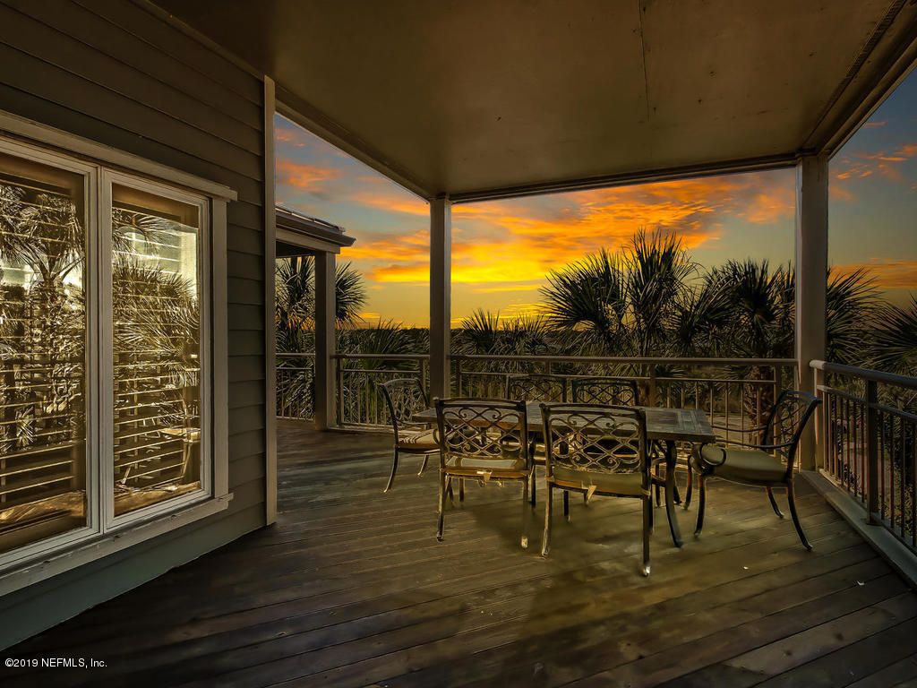 153 Sea Hammock Way