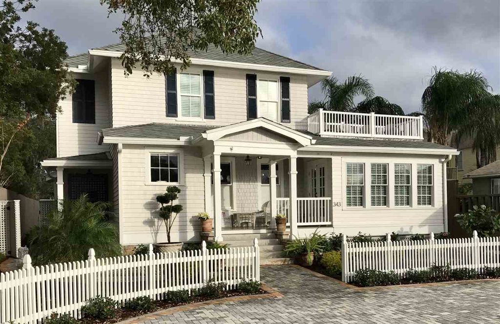 343 Saint George St/ & 344 Charlotte
