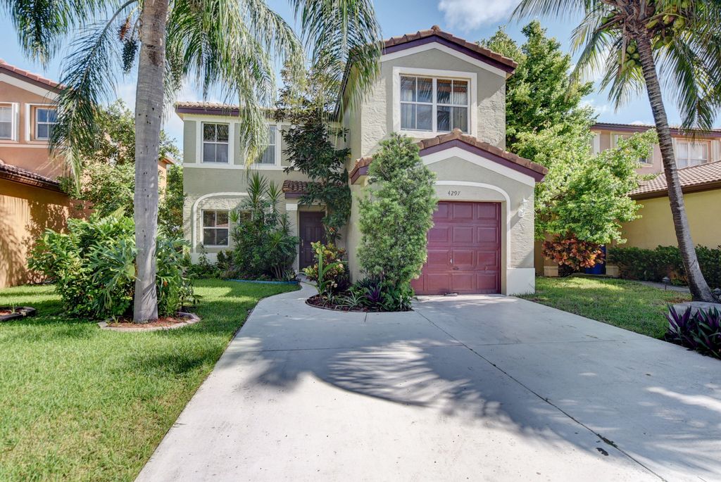 4297 NW 1st Dr