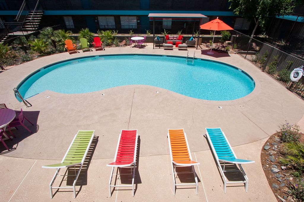 Cabana Mcclintock Apartments Tempe Az Zillow