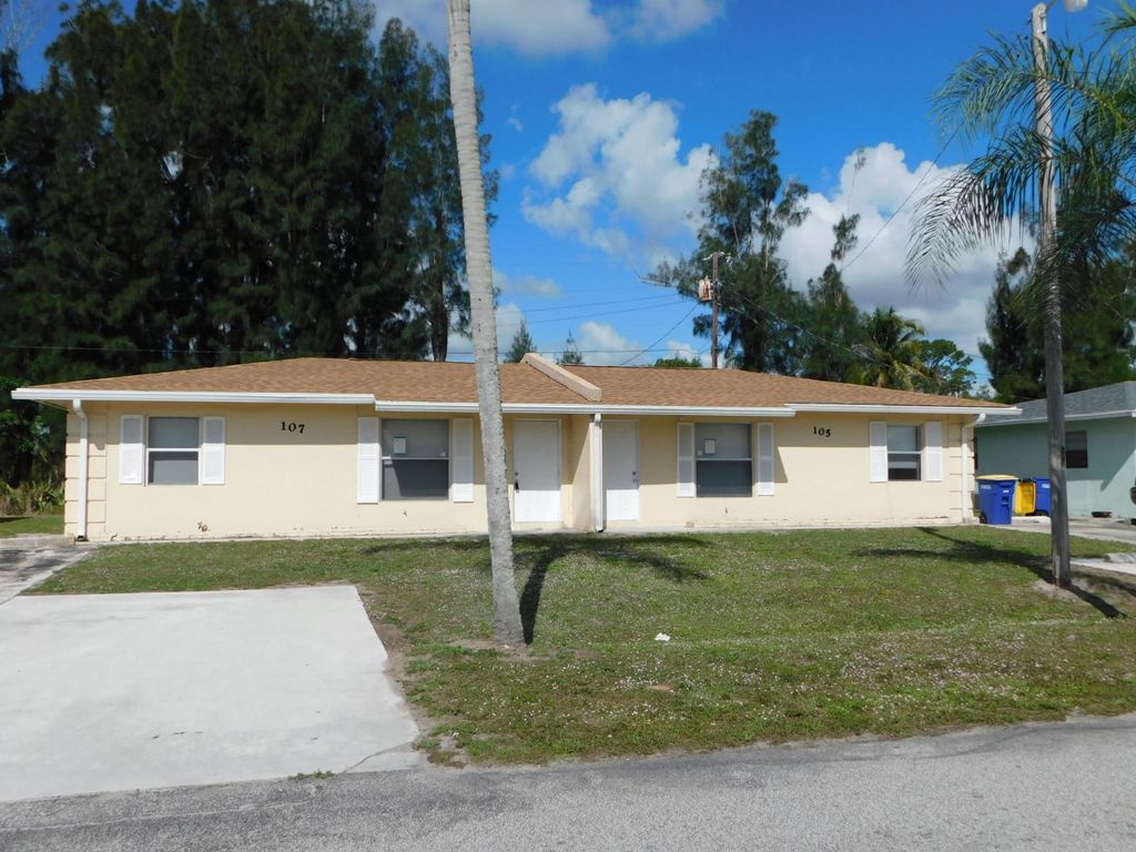 105 Westglen Dr