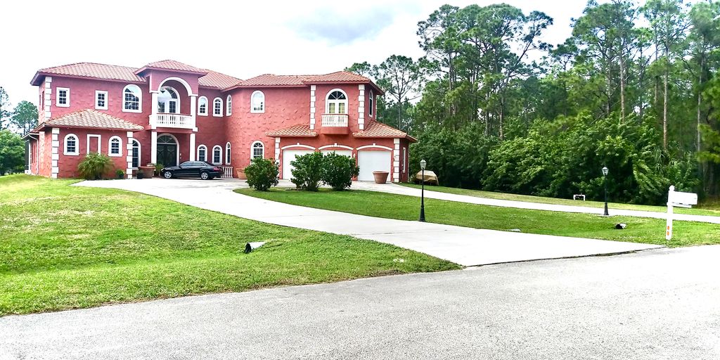 1620 Henley Rd NW