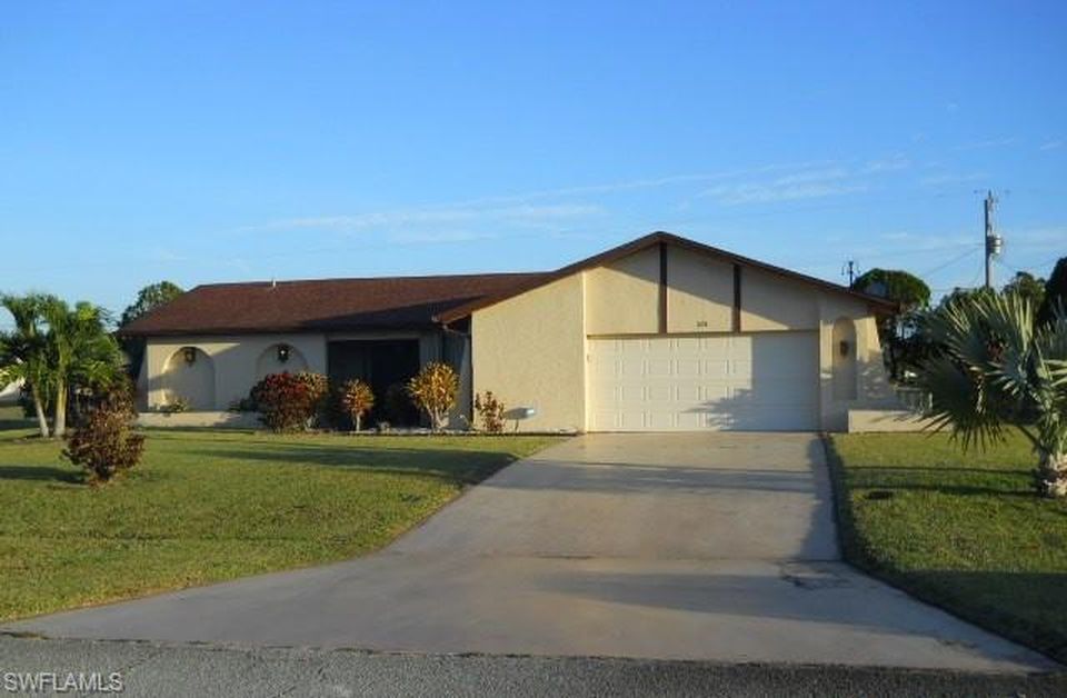 1614 Country Club Pkwy