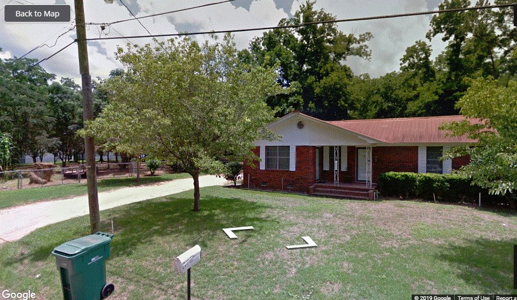 1243 Campbellton Ave