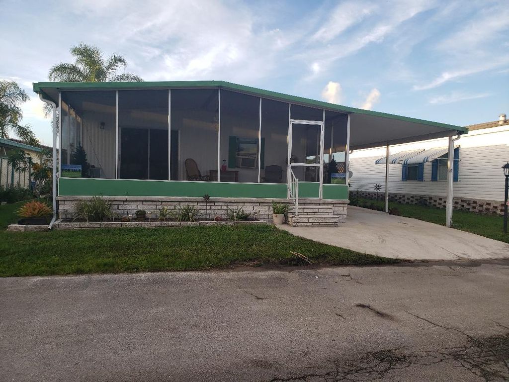 360 Heritage Blvd