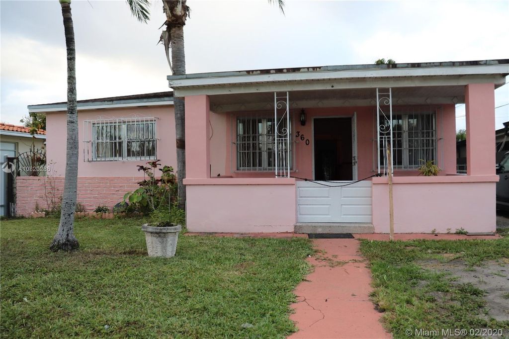 360 Tamiami Canal Rd