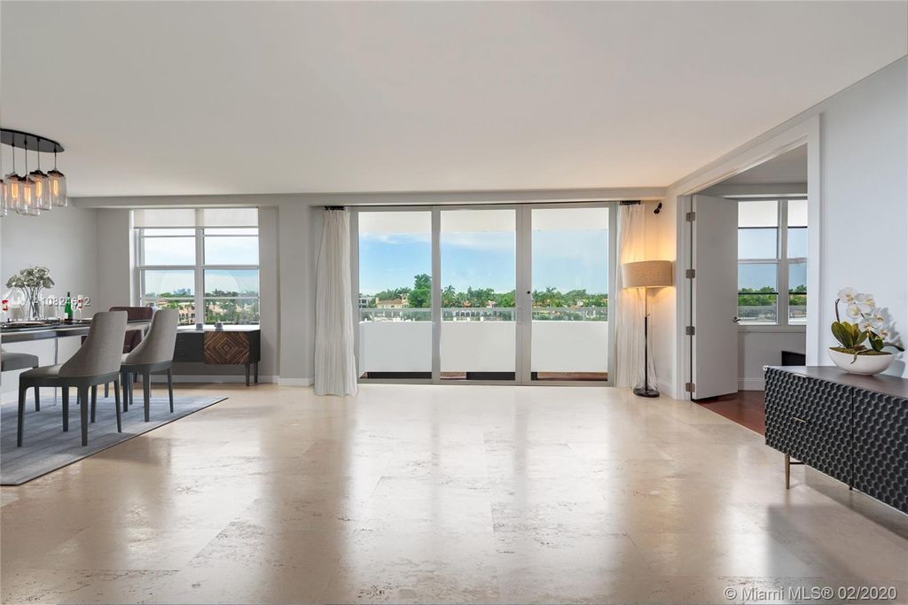 5700 Collins Ave APT 4L