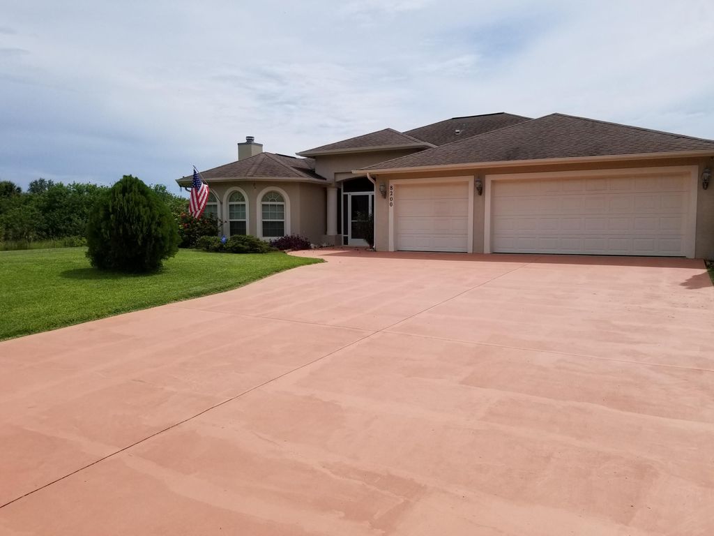 8200 SW Conners Hwy