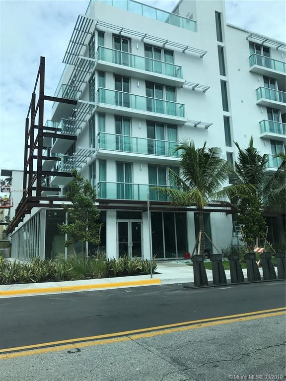 1215 West Ave #311
