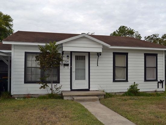 704 Buena Vista Ave, Victoria, TX 77901 | Zillow