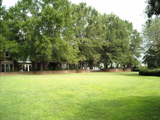 Carmike Hickory Nc >> 2186 Mosteller Estate Ave Se Hickory Nc 28602 Zillow Carmike Hickory Nc >> 2186 Mosteller Estate Ave Se Hickory Nc 28602 Zillow