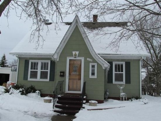 1618 Woodland Ave, Eau Claire, WI 54701 | Zillow