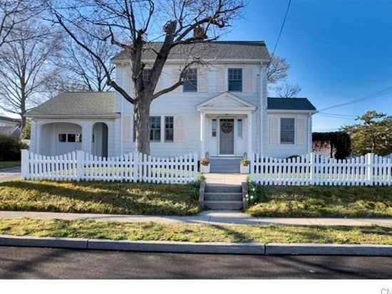 1 Marion Ave Norwalk Ct 06855 Zillow