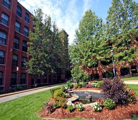 Royal Worcester Apartments - Worcester, MA | Zillow Royal Worcester Apartments - Worcester, MA | Zillow