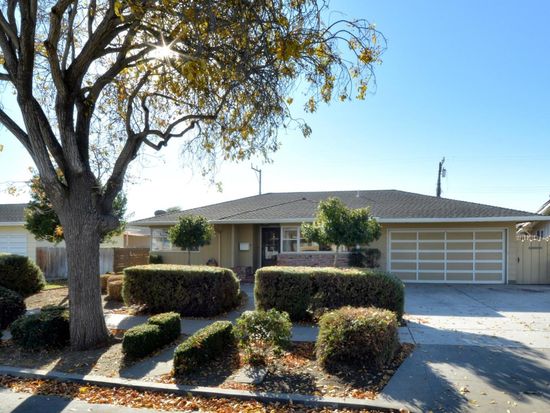 313 Palma Dr Salinas Ca 93901 Zillow