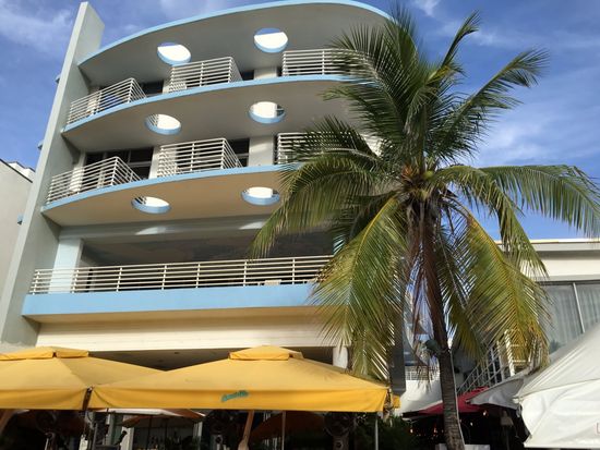 1052 Ocean Dr Miami Beach Fl 33139 Zillow