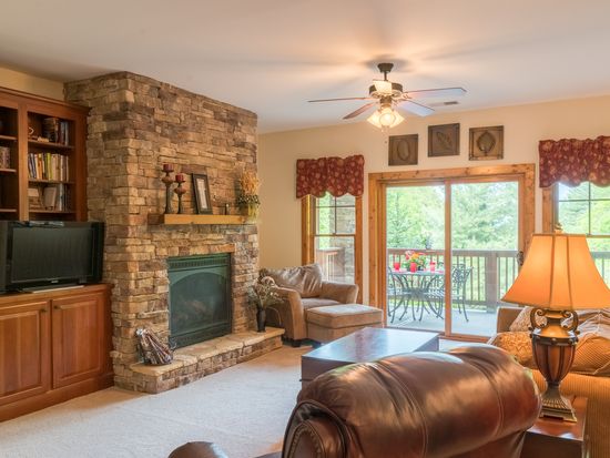 162 Wapiti Way D Banner Elk Nc 28604 Zillow