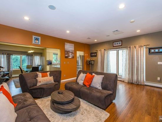 15b Mary St Hawthorne Nj 07506 Zillow 15b Mary St Hawthorne Nj 07506 Zillow