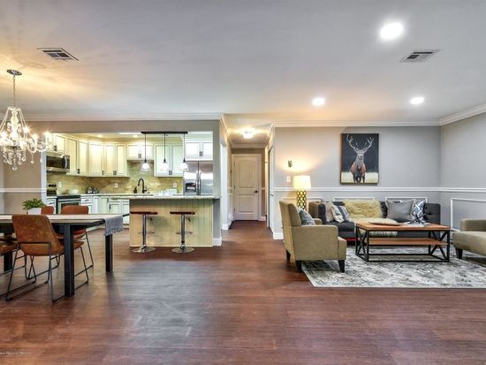 10 Danbury Ct Red Bank Nj 07701 Zillow 10 Danbury Ct Red Bank Nj 07701 Zillow