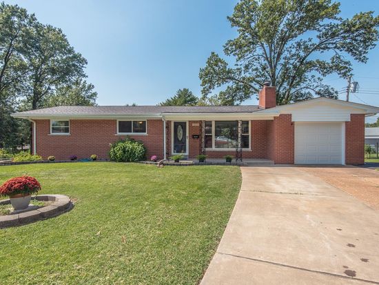 2625 Terri Lee Ct Saint Louis Mo 63114 Zillow