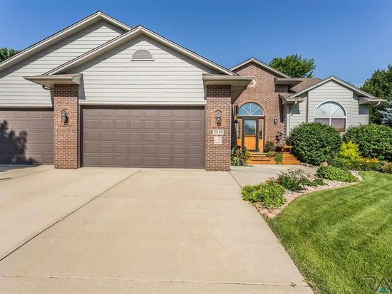 3240 S Bluegrass Ct Sioux Falls Sd 57103 Zillow