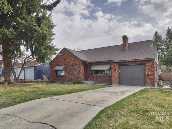 104 S Olive St Nampa Id 83686 Zillow