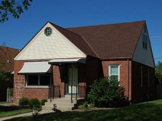 3755 S 13th St Milwaukee Wi 53221 Zillow