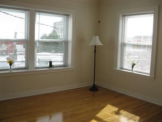 The Vintage Apartment Rentals Tacoma Wa Zillow