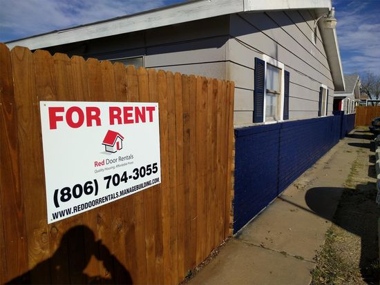 924 44th St Apt D Lubbock Tx 79412 Zillow