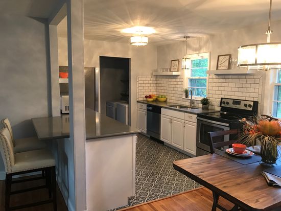 7508 E Watson Ln Wichita Ks 67207 Zillow