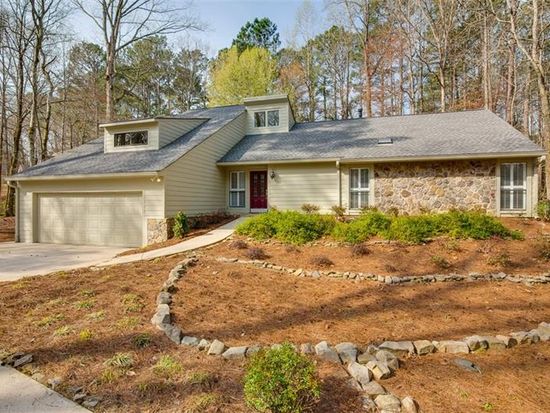 2349 Chimney Springs Dr Marietta Ga 30062 Zillow