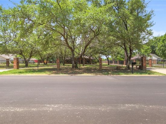 Hilldale Wind O Meter Registers >> 5202 Bama Dr Arlington Tx 76017 Zillow Hilldale Wind O Meter Registers >> 5202 Bama Dr Arlington Tx 76017 Zillow