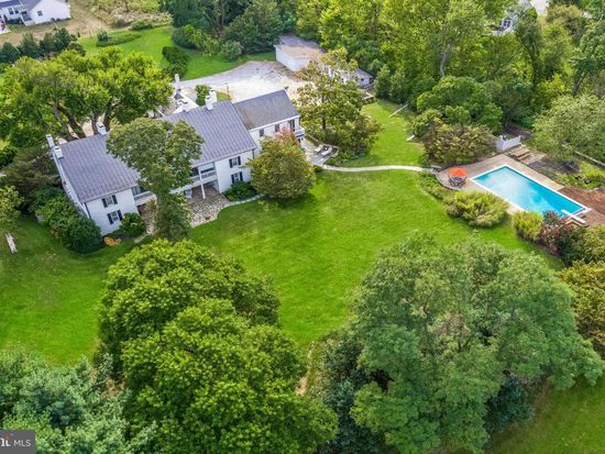 950 Gist Rd Westminster Md 21157 Zillow
