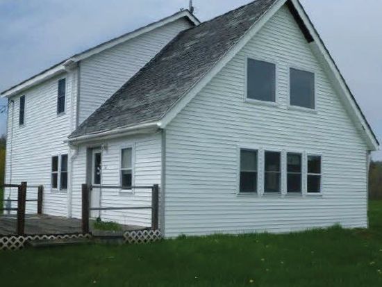 14 Clover Leaf Dr Brooks Me 04921 Zillow