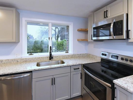 67 Edgewood Rd Shrewsbury Ma 01545 Zillow