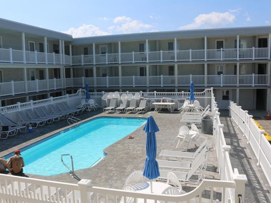 1 2nd Ave Unit 4 Ortley Beach Nj 08751 Zillow