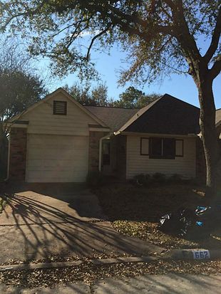 662 W Country Grove Cir, Pearland, TX 77584 | Zillow
