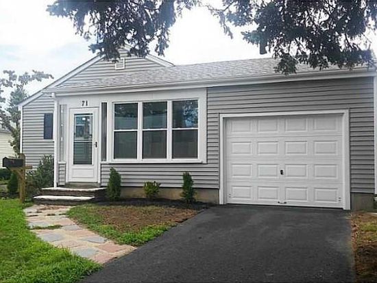 71 N Clarendon St Cranston Ri 02910 Zillow