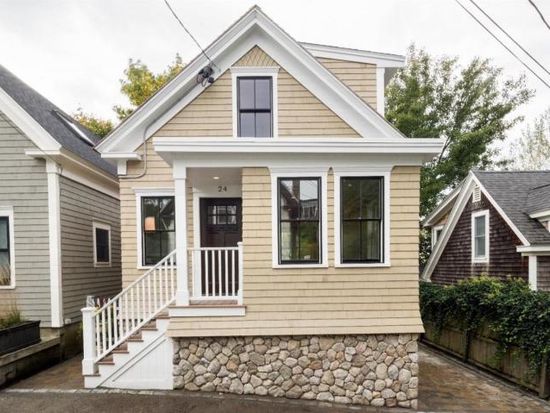 24 Cottage St Provincetown Ma 02657 Zillow