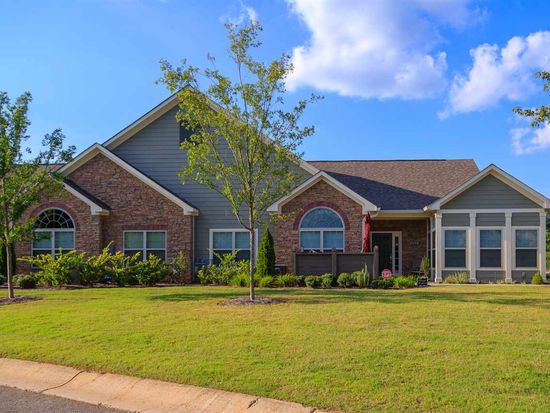 129 Sasanqua Dr Warner Robins Ga 31088 Zillow