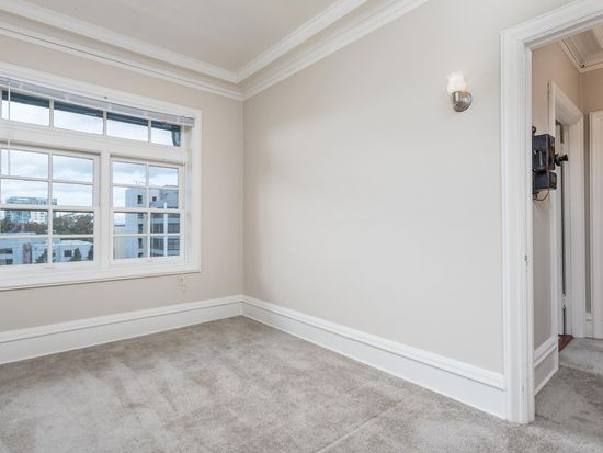 Carmelita Apartment Rentals Portland Or Zillow Oregon Portland 97201 Downtown Carmelita Apartments 1 Of 13