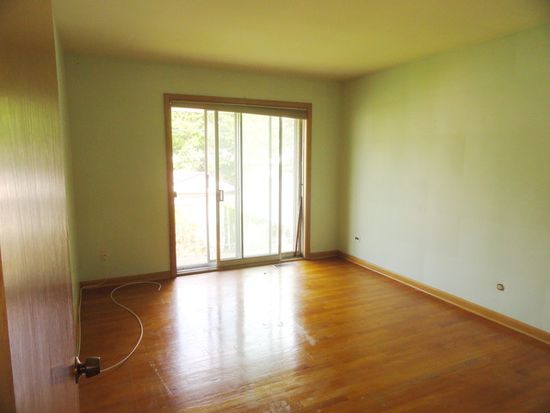 1709 N 75th Ave Elmwood Park Il 60707 Zillow