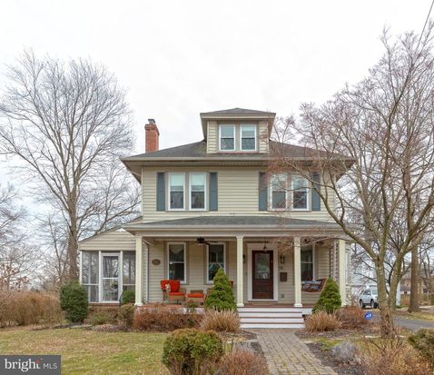 75 Fairview Ave Morrisville Pa 19067 Zillow
