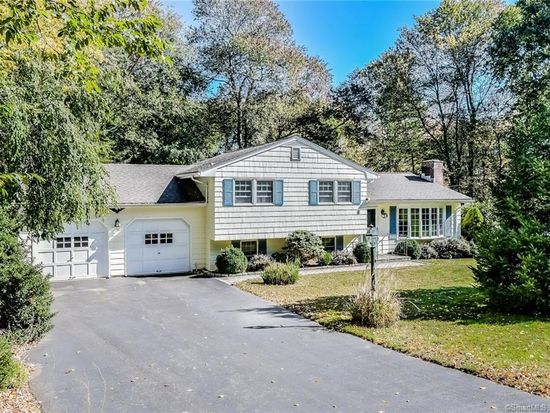 8 Round Hill Dr Monroe Ct 06468 Zillow