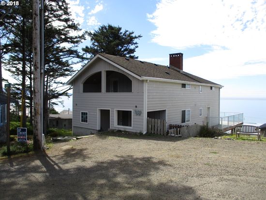 1260 Tillamook Ave Oceanside Or 97134 Zillow