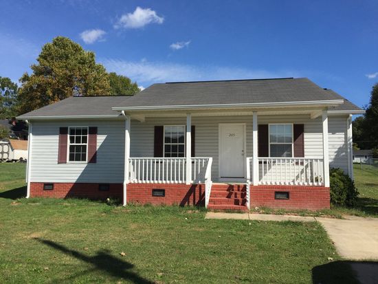 205 Putnam St, Cherryville, NC 28021 | Zillow